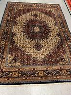 Prachtig Tapijt 240x175cm, Ophalen, Gebruikt, Bruin, 200 cm of meer