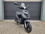 PIAGGIO ZIP E4 BROM BJ 06-2018 MAT ZWART 3754KM + OPTIES, Ophalen of Verzenden, Zo goed als nieuw, Piaggio