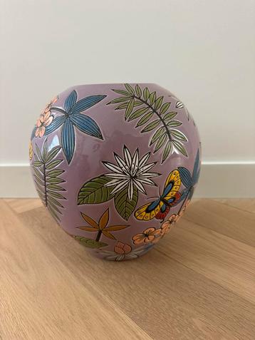 Intratuin Vaas - Zo Goed Als Nieuw! beschikbaar voor biedingen