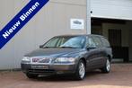 Volvo V70 2.5T AWD AUTOMAAT YOUNGTIMER incl. 21% BTW, Auto's, Te koop, Zilver of Grijs, Geïmporteerd, Benzine