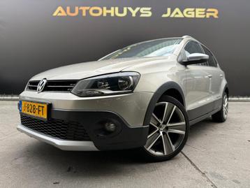 Volkswagen Polo 1.2 TSI Cross R-Line Carplay/Camera beschikbaar voor biedingen