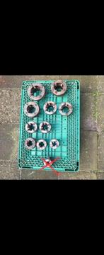 Ridged draadsnij blokken div. maten, Doe-het-zelf en Verbouw, Gereedschap | Handgereedschap, Ophalen of Verzenden, Gebruikt