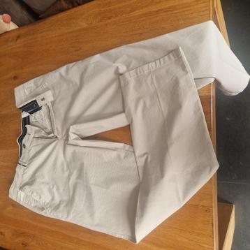 Herenpantalon beschikbaar voor biedingen