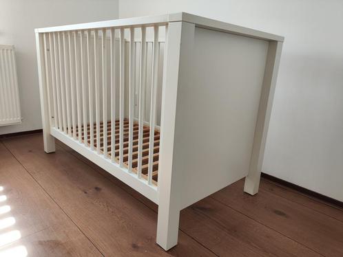Ledikant wit (stevig), Kinderen en Baby's, Babywiegjes en Ledikanten, Gebruikt, Ledikant, Ophalen