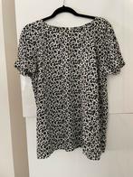 McGregor Zijden Top met Luipaardprint 42 40, Kleding | Dames, Tops, Ophalen of Verzenden, Zo goed als nieuw, Maat 38/40 (M), Zonder mouw