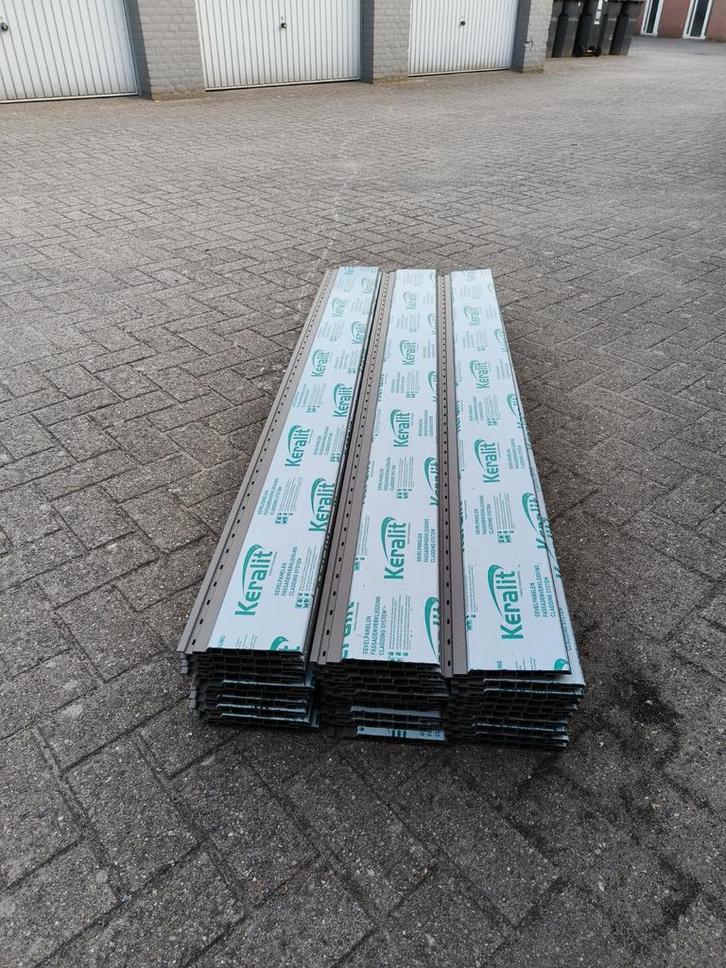 30 Keralit korte gevelpanelen 143mm Ral7039 kwart grijs, Doe-het-zelf en Verbouw, Platen en Panelen, Zo goed als nieuw, Overige materialen