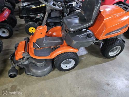 Zitmaaier husqvarna frontmaaier  mulch  knikmaaier, Tuin en Terras, Zitmaaiers, Zo goed als nieuw, Elektrische starter, Mulchfunctie