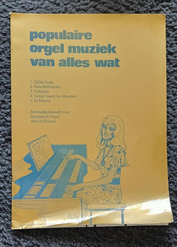 bladmuziekboek voor elektronisch orgel,, Muziek en Instrumenten, Bladmuziek, Zo goed als nieuw, Les of Cursus, Orgel, Ophalen of Verzenden