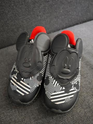 Adidas x Mickey instap gympen maat 23 beschikbaar voor biedingen