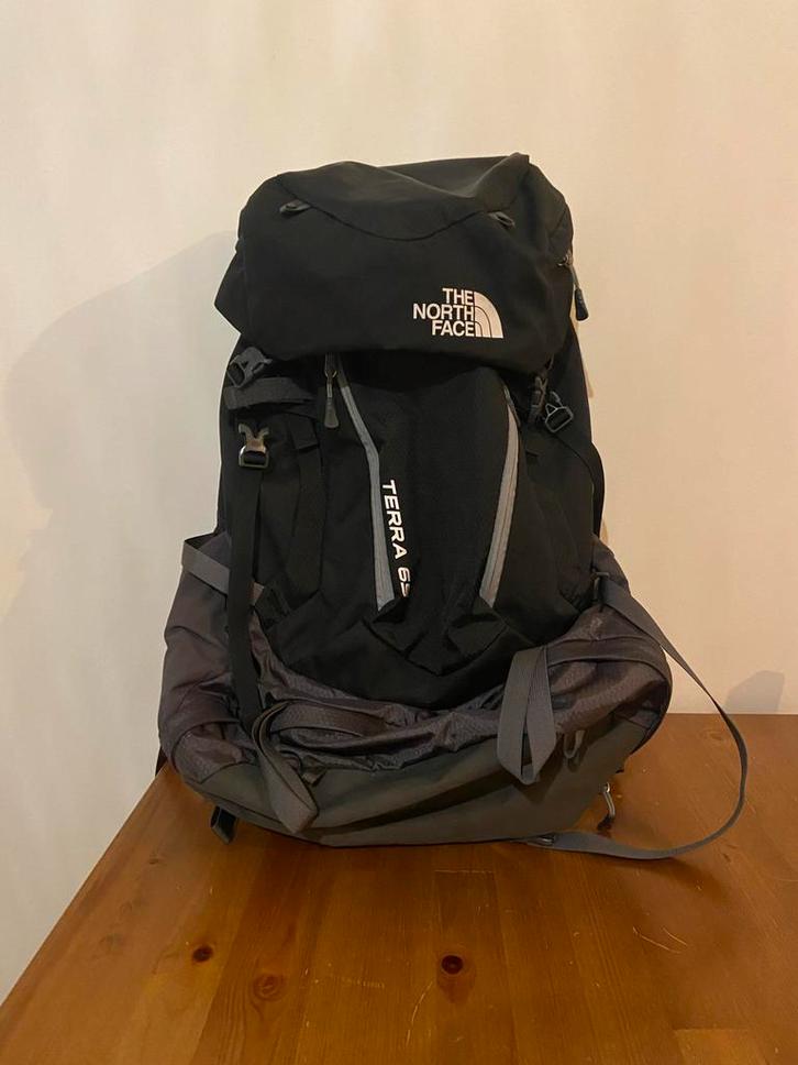 The North Face Backpack 65L, Sport en Fitness, Bergsport en Wandelen, Nieuw, Rugzak, Ophalen of Verzenden