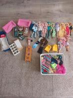 Rainbow high poppen met meubels en kleding, Ophalen of Verzenden, Zo goed als nieuw