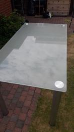 Eettafel mat glas met ijzeren poten, Ophalen, 100 tot 150 cm, 50 tot 100 cm, Vijf personen of meer
