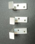 Kapstokhaken klein  3 stuks zilver kleur metaal, Gebruikt, Wandhaken, Ophalen of Verzenden, Minder dan 100 cm