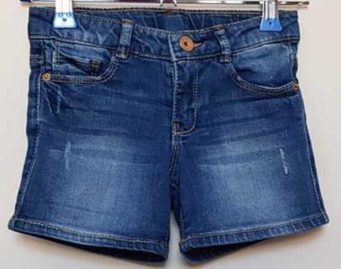 Zara geweldige jeans short mt. 104, Kinderen en Baby's, Kinderkleding | Maat 104, Zo goed als nieuw, Meisje, Broek, Ophalen of Verzenden