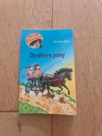 Paardenboek: De stoere pony, De manege Zonnehoeve, Ophalen of Verzenden, Zo goed als nieuw
