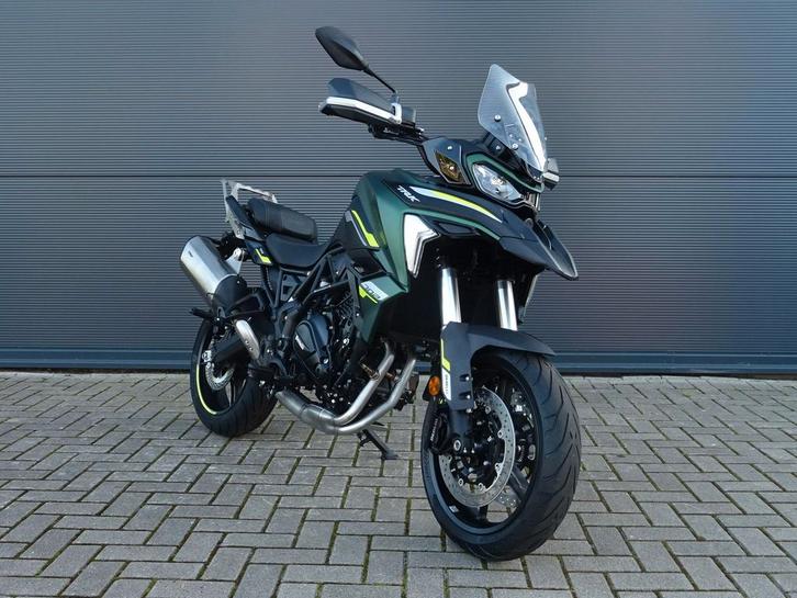 BENELLI TRK 702 E5 2025 Forest Green, Motoren, Motoren | Benelli, Bedrijf, Overig, meer dan 35 kW, 2 cilinders, Motorrijbewijs A