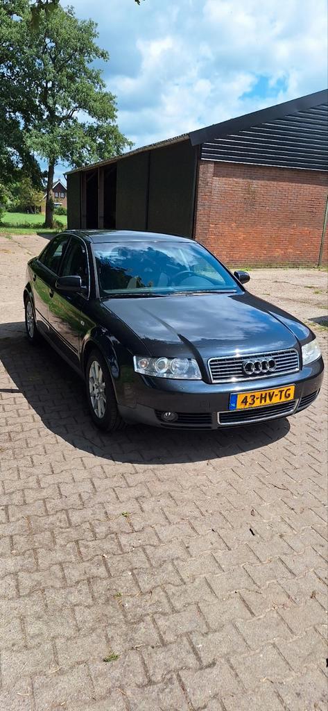 Audi A4 2.0 96KW 2002 Zwart, Auto's, Audi, A4, Bluetooth, Centrale vergrendeling, Climate control, Cruise Control, Elektrische ramen