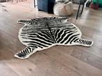 2 vloerkleden van Ikea zebra en tijger kinderkamer, Ophalen, Zo goed als nieuw, Overige vormen, 200 cm of meer