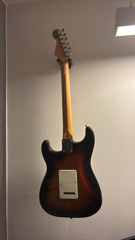 Fender Stratocaster MIM 2018 - Nieuwstaat!, Muziek en Instrumenten, Snaarinstrumenten | Gitaren | Elektrisch, Zo goed als nieuw