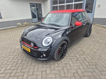 Mini (r56) 1.6 cooper S uitvoering  beschikbaar voor biedingen