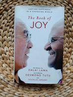 Dalai Lama & Desmond Tutu - The Book of Joy, Boeken, Ophalen of Verzenden, Zo goed als nieuw, Spiritualiteit algemeen, Achtergrond en Informatie