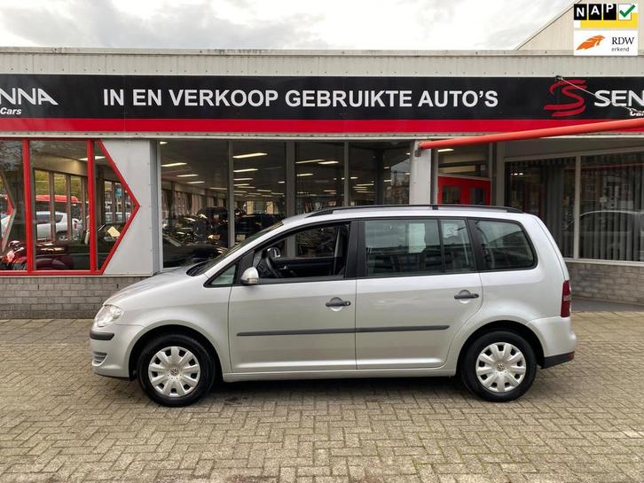 Volkswagen Touran 1.6 Facelift - Airco - 7 Persoons - 7p, Auto's, Volkswagen, Bedrijf, Te koop, Touran, ABS, Airbags, Airconditioning