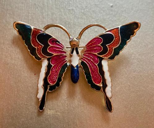 Vintage vlinder speld broche strass costume Jewelry verguld, Sieraden, Tassen en Uiterlijk, Broches, Zo goed als nieuw, Overige materialen
