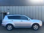 Mitsubishi Outlander 2.0 Edition One NAP//AIRCO//CRUISE//NAV, Auto's, Mitsubishi, Zwart, 4 cilinders, Leder en Stof, Traction-control