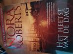 Nora Roberts - Het heetst van de dag, Boeken, Ophalen of Verzenden, Zo goed als nieuw, Nederland, Nora Roberts