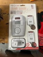 Draadloos PIR bewegingsalarm met 2 afstandsbedieningen, Doe-het-zelf en Verbouw, Alarmsystemen, Ophalen of Verzenden, Zo goed als nieuw