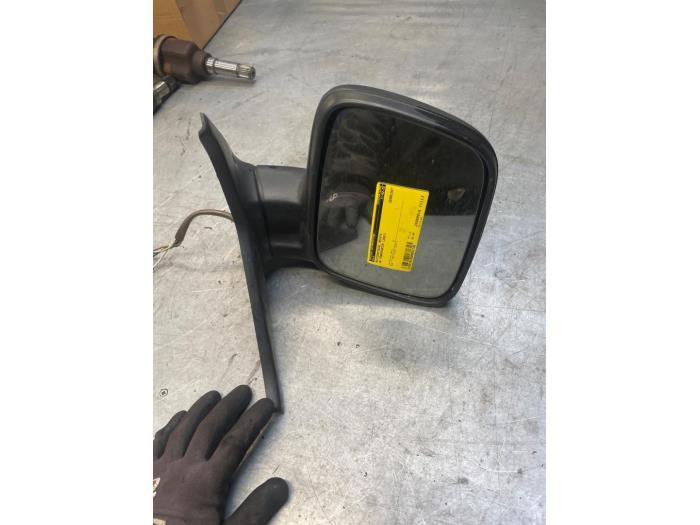 Buitenspiegel rechts van een Volkswagen Transporter, Auto-onderdelen, Spiegels, Volkswagen, Gebruikt, 3 maanden garantie, Ophalen of Verzenden