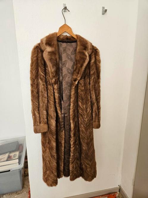 Prachtige kwaliteit Nerts bontjas, Kleding | Dames, Jassen | Winter, Gedragen, Maat 38/40 (M), Bruin, Ophalen of Verzenden