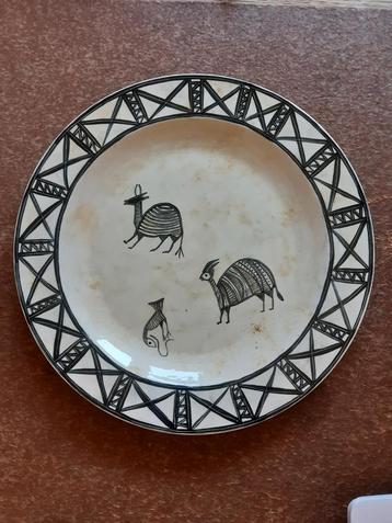 Handgeschilderd Afrikaans bord 30 cm beschikbaar voor biedingen