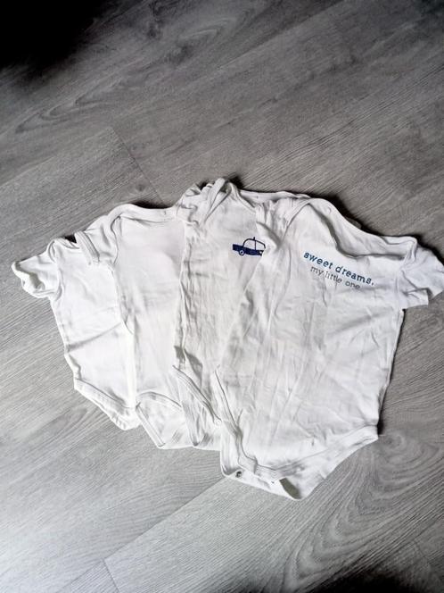 4 rompers korte mouwen ( 62-68 ) hema / noppies / name it, Kinderen en Baby's, Babykleding | Maat 62, Zo goed als nieuw, Jongetje