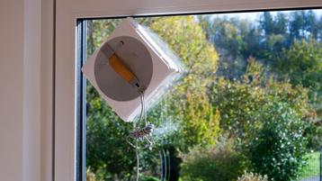 Ecovacs Winbot W1 Pro raam reiniging robot beschikbaar voor biedingen
