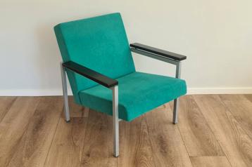 Vintage, design Gijs van der Sluis fauteuil. Model 30 beschikbaar voor biedingen