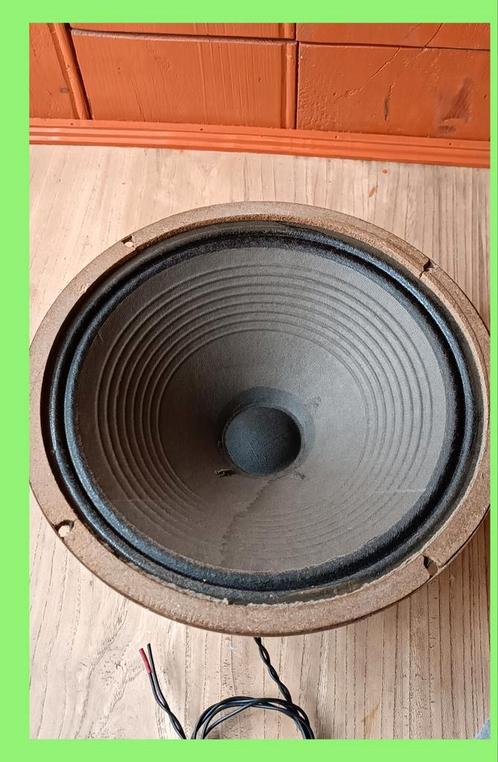 Vintage Celestion greenback 1969! Pre Rola , 2 stuks!, Muziek en Instrumenten, Versterkers | Bas en Gitaar, Zo goed als nieuw