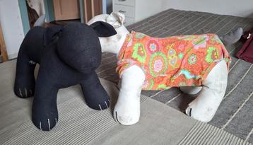 stoffen honden beschikbaar voor biedingen