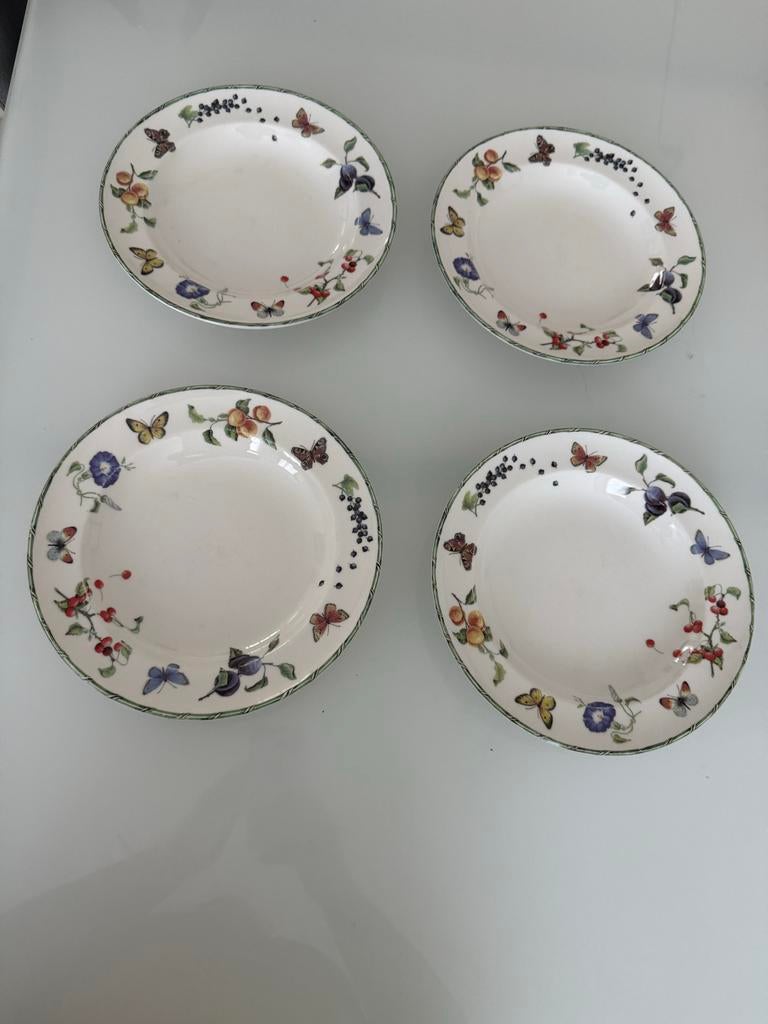 Set van 4 Janneke Brinkman  diepe bordem 23 cm, Keramiek, Ophalen of Verzenden, Zo goed als nieuw, Bord(en)