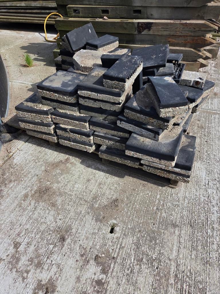 Aangeboden: restaurant paddock tegels/speeltuin tegels, Dieren en Toebehoren, Ophalen, Nieuw, Overige soorten