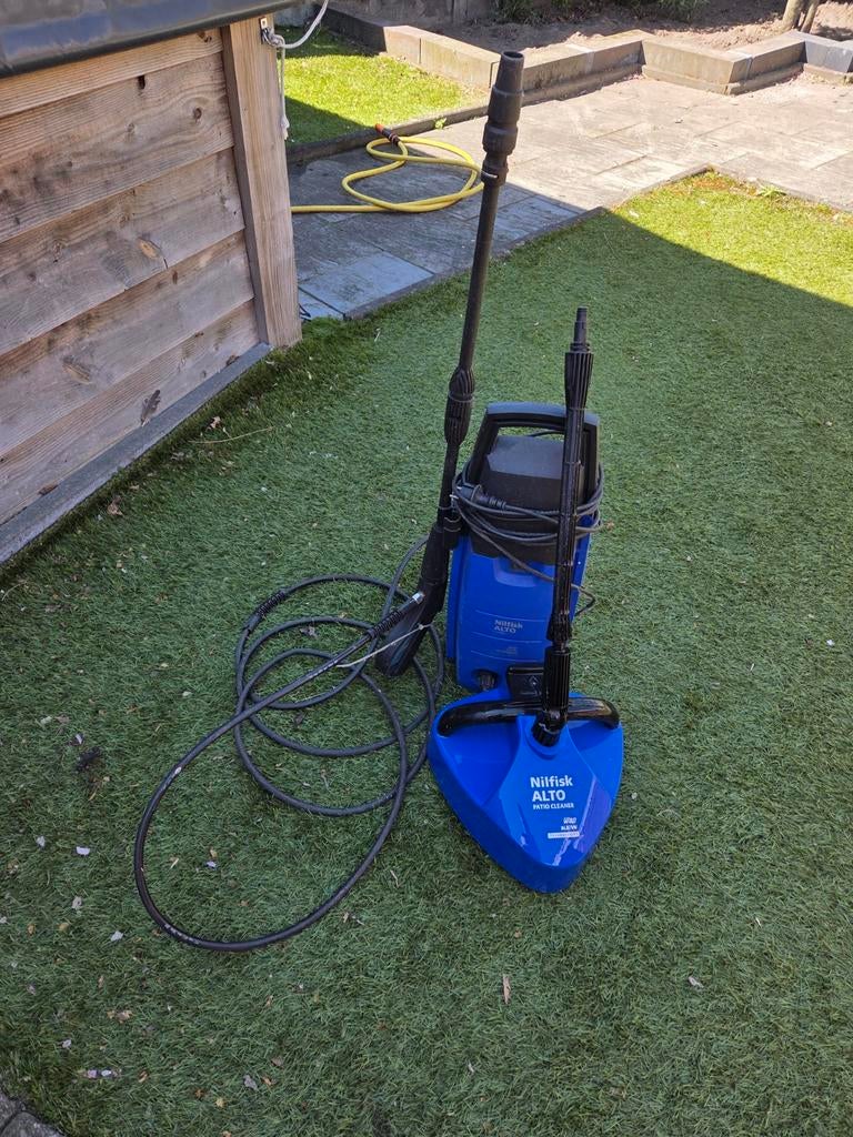 Nilfisk Alto hogedrukreiniger met patiocleaner, Ophalen