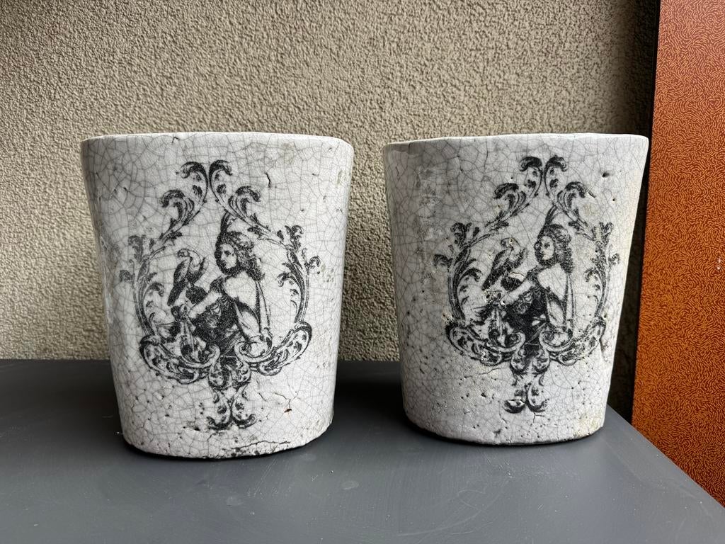 2 bloempotten - binnen/buiten- grijs - 23 hoog - ovaal, Tuin en Terras, Bloempotten, Binnen, Ophalen of Verzenden, Zo goed als nieuw