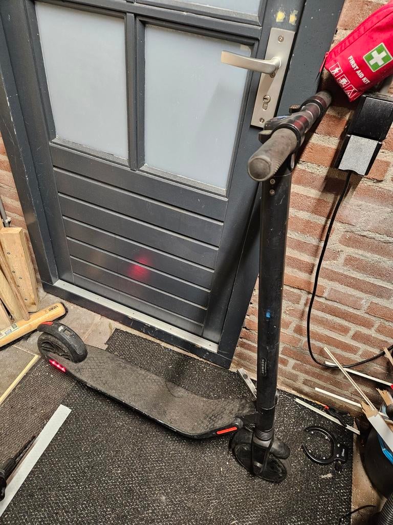 Ninebot elektrische step - opknapper, Ophalen, Gebruikt, Elektrische step (E-scooter), Ninebot