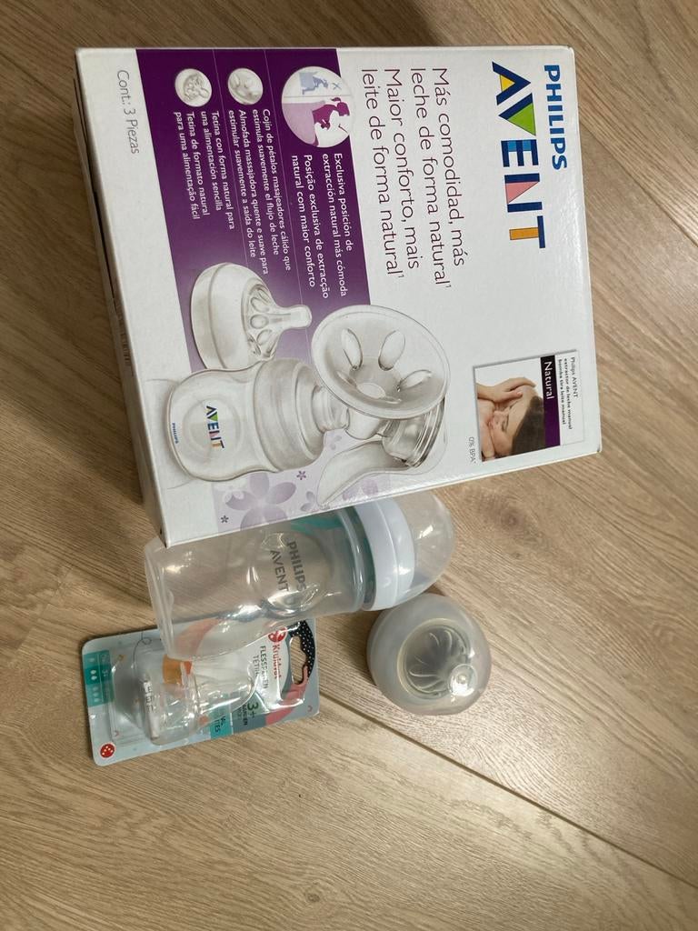 Philips Avent Handmatige Borstkolf met Flesjes, Ophalen of Verzenden, Gebruikt, Borstkolf