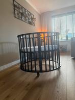 Zwarte ronde box van babypark, Kinderen en Baby's, Boxen, Ophalen, Zo goed als nieuw, Rond, Wieltjes