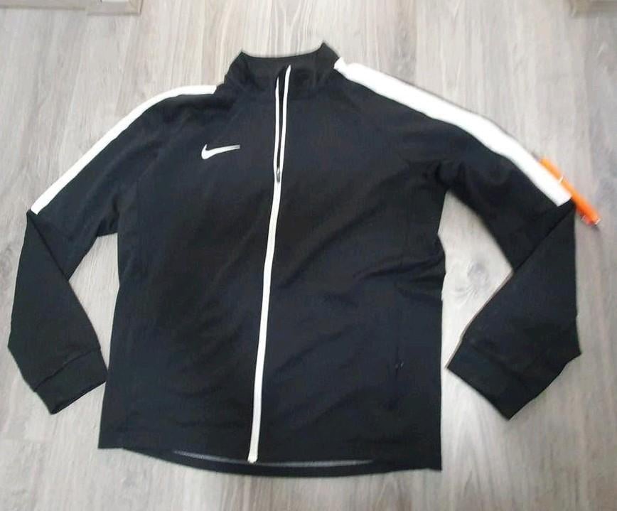 Nike trainingsjack zwart met witte strepen vest 158/170, Kinderen en Baby's, Kinderkleding | Maat 164, Jongen of Meisje, Trui of Vest