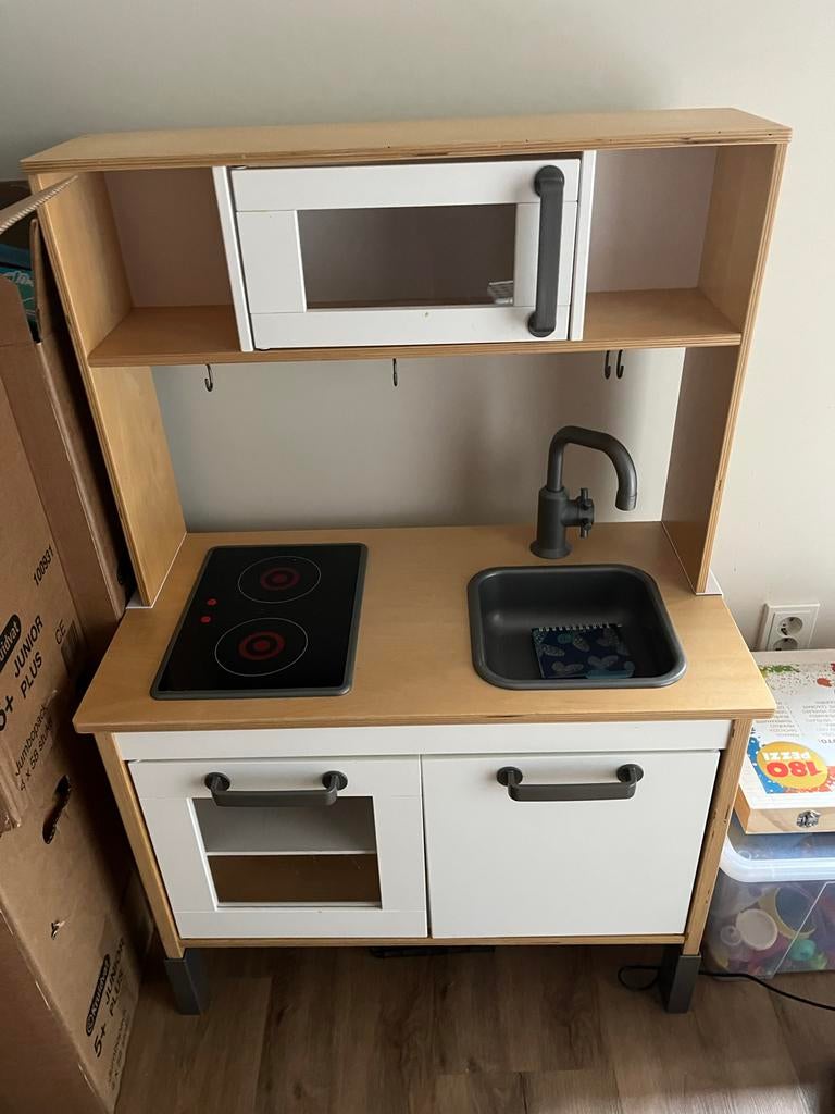 IKEA Speelgoed Keuken - Duktig, Kinderen en Baby's, Speelgoed | Speelkeukens, Ophalen of Verzenden, Gebruikt, Hout, Speelkeuken