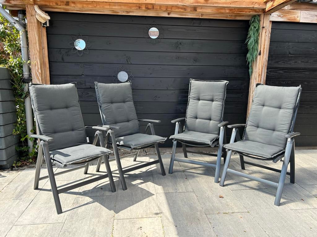 4 luxe Hartman tuinstoelen/standenstoelen inclusief kussens, Ophalen, Zo goed als nieuw, Metaal, Verstelbaar