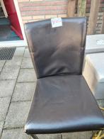 Gratis eetkamerstoel met leren zitting, Ophalen, Gebruikt, Bruin, Leer