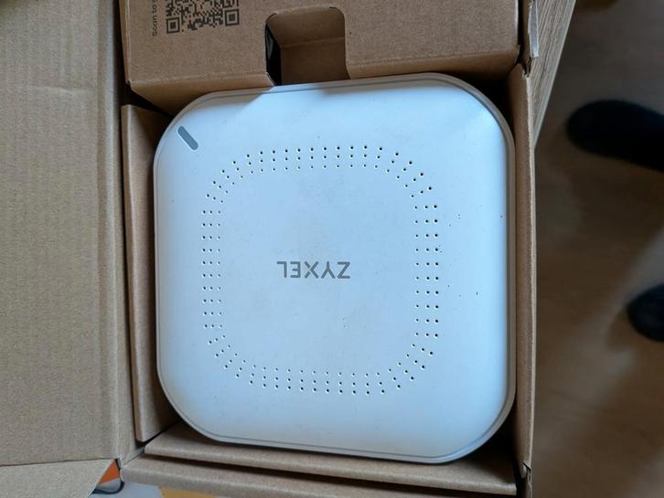 Zyxel NWA50AX twee stuks, Computers en Software, Accesspoints, Zo goed als nieuw, Ophalen of Verzenden